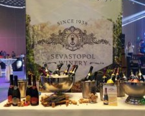 «Ноябрьфест» – первый фестиваль молодого вина и гастрономии в Крыму